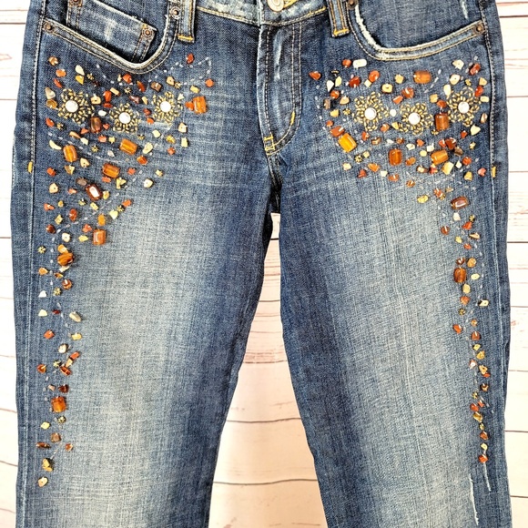 bebe jeans blue Size 26 fade to dark wash embellished tiger eye stones low rise - Picture 4 of 9
